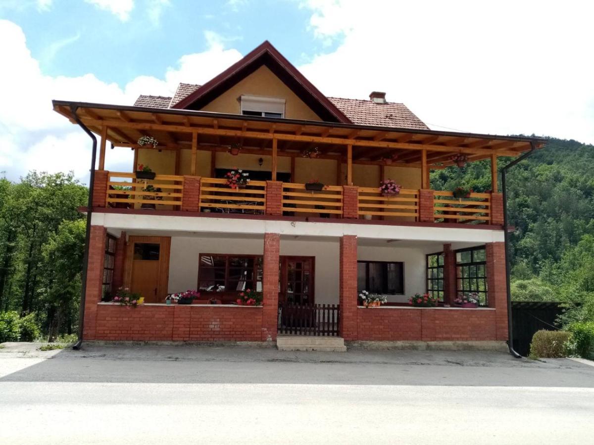 Apartman Dunja i Miloš Mokra Gora Bagian luar foto